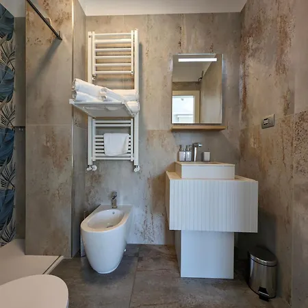 Alternative Relax By Oikia Vacanze Bed & Breakfast Scorrano (Apulia)