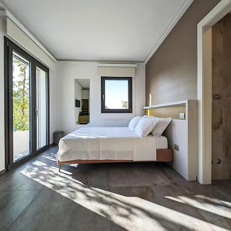 Alternative Relax By Oikia Vacanze Bed & Breakfast